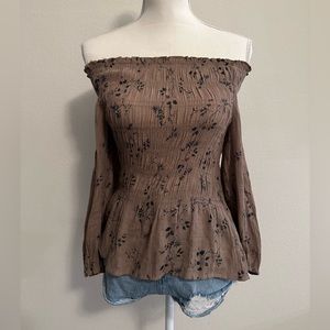 Brown Off the Shoulder Puff Sleeved Blouse with Small Floral Designs Size Small